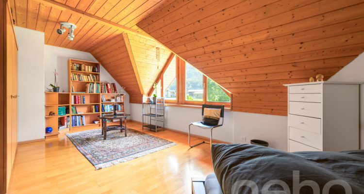 Grosszügiges Einfamilienhaus mit integrierter Praxis image 5