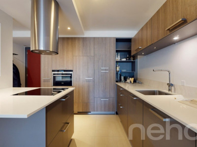 Appartement avec balcon à proximité du centre-ville image 1