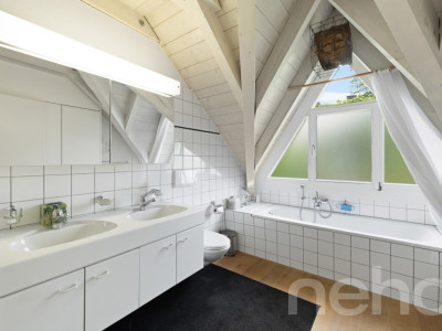 Zweifamilienhaus mit Atelier an zentraler Lage in Orpund bei Biel BE image 11