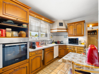 Viel Platz für die ganze Familie - Zweifamilienhaus in Zielebach image 11