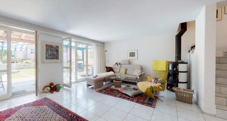 Top- gepflegte Maisonette- Wohnung mit Garten image 2