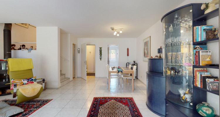 Top- gepflegte Maisonette- Wohnung mit Garten image 3