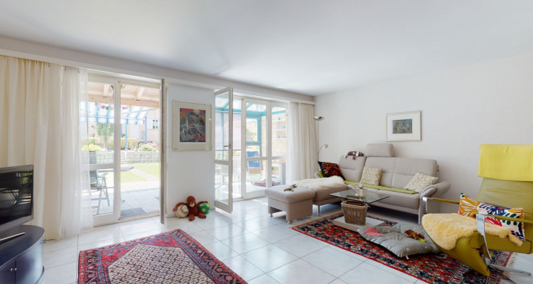 Top- gepflegte Maisonette- Wohnung mit Garten image 5