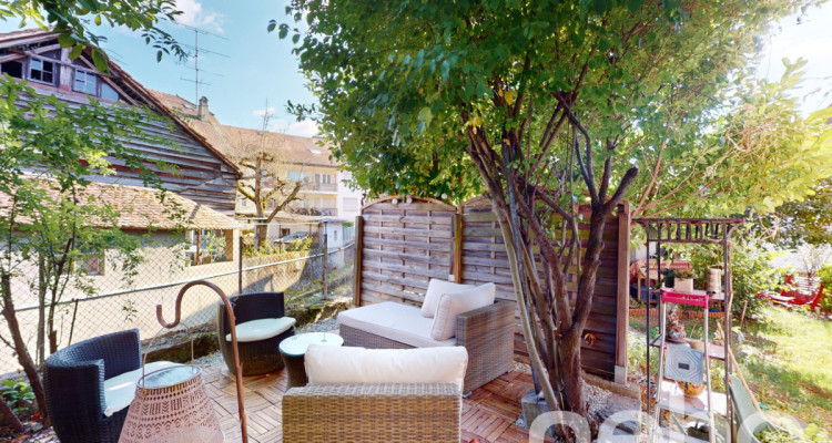 Immeuble de rendement rénové avec 11 appartements et local commercial! image 2