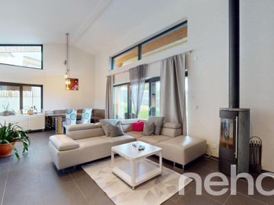 Aux portes de Marly! Villa sur un seul niveau avec jardin et piscine image 2