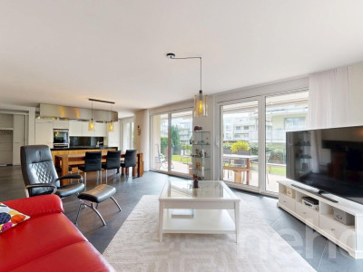 Moderne 5.5-Zimmer-Gartenwohnung - zentral und ruhig in 9200 Gossau image 2