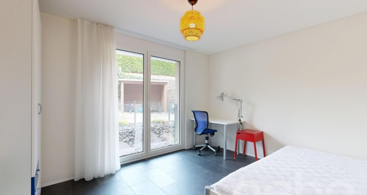 Moderne 5.5-Zimmer-Gartenwohnung - zentral und ruhig in 9200 Gossau image 7