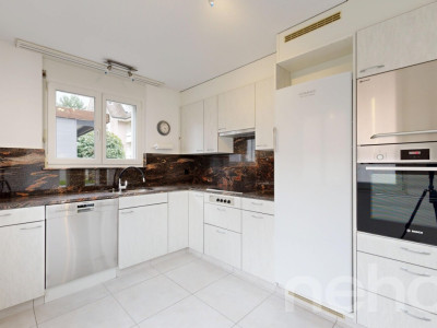 Familienfreundliches 5.5-Zimmer-Doppelhaus an ruhiger Lage image 5