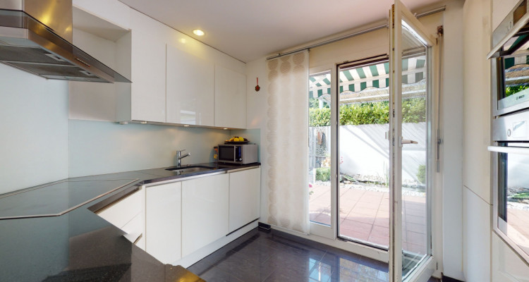 Eine Perle in Horgen - Panorama Weitsicht image 5