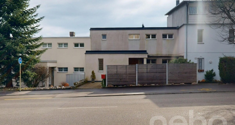 Familienfreundliches Reihenhaus mit Garten und Balkon in Oberwil BL image 2