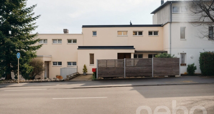 Familienfreundliches Reihenhaus mit Garten und Balkon in Oberwil BL image 2