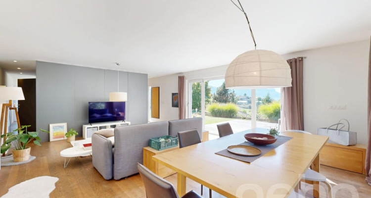 Élégante villa contemporaine dans un cadre bucolique préservé image 5