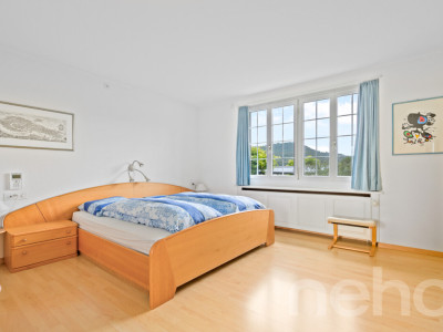 12-Zimmer-Haus mit Gartenoase und viel Raum image 5