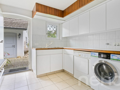 12-Zimmer-Haus mit Gartenoase und viel Raum image 10