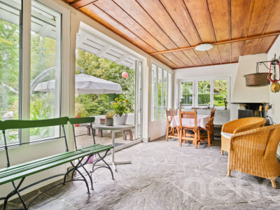 12-Zimmer-Haus mit Gartenoase und viel Raum image 11