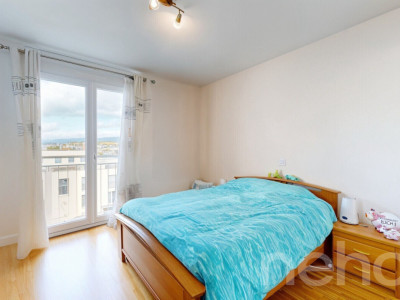 Lumineux appartement familial avec grand balcon au c?ur de Préverenges image 8