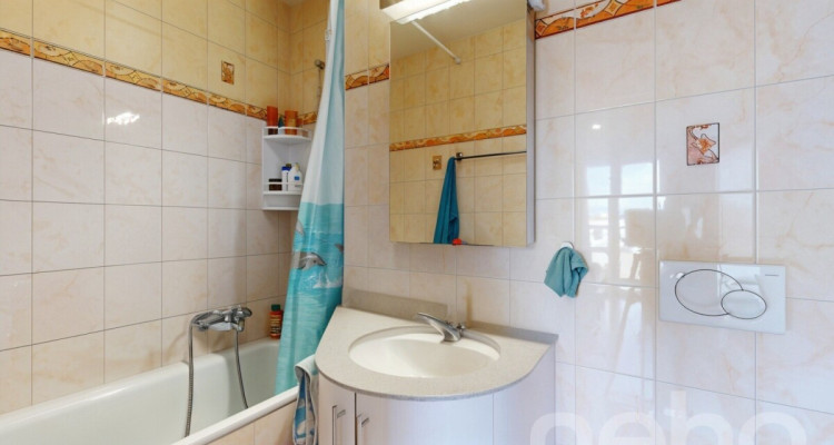 Lumineux appartement familial avec grand balcon au c?ur de Préverenges image 11