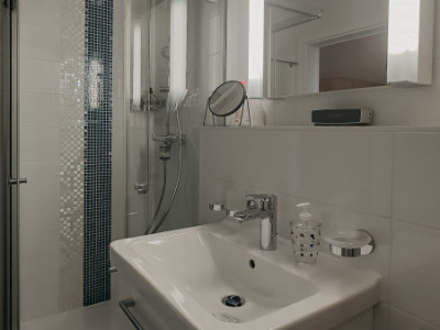 Lutry / Belmont-sur-Lausanne – Appartement de 5 pièces mansardé avec cachet image 7