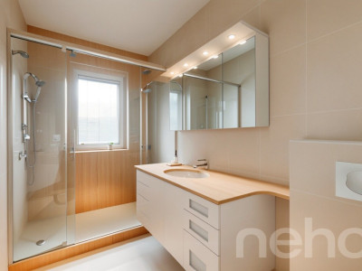 Appartement de standing avec vue sur le lac au Domaine Eden Golf image 10