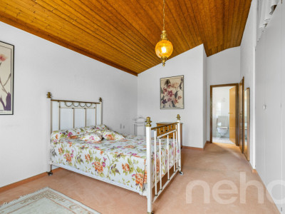 Unique opportunity Penthouse with panoramic views over Lake Neuchâtel image 8