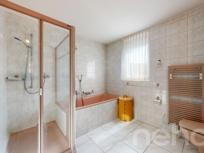 Confort, lumière et jardin privé ? superbe duplex à Morat image 7