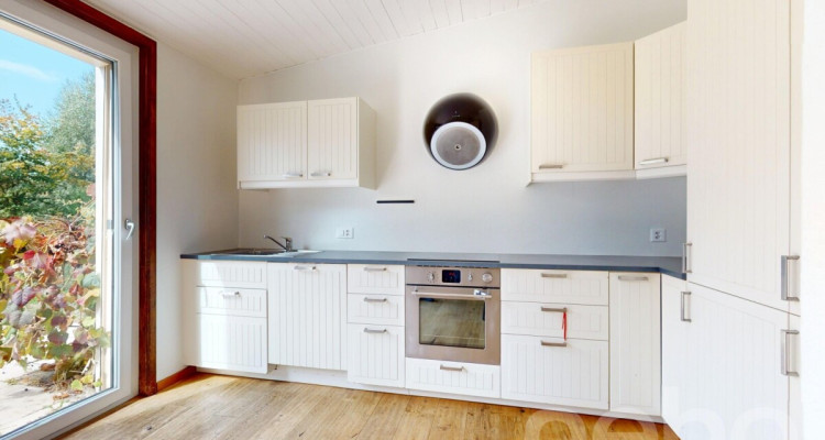 Bel appartement de 4,5pcs avec grand jardin au calme absolu à Lausanne image 8