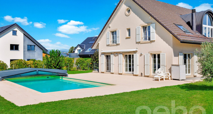 Magnifique maison individuelle avec piscine au calme absolu à Denens image 2