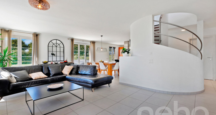 Magnifique maison individuelle avec piscine au calme absolu à Denens image 4