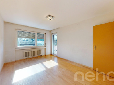 Doppelhaushälfte mit grossem Garten und viel Potenzial in Bettingen image 7