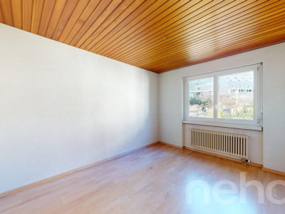 Doppelhaushälfte mit grossem Garten und viel Potenzial in Bettingen image 8