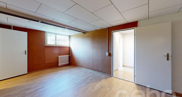 Doppelhaushälfte mit grossem Garten und viel Potenzial in Bettingen image 10