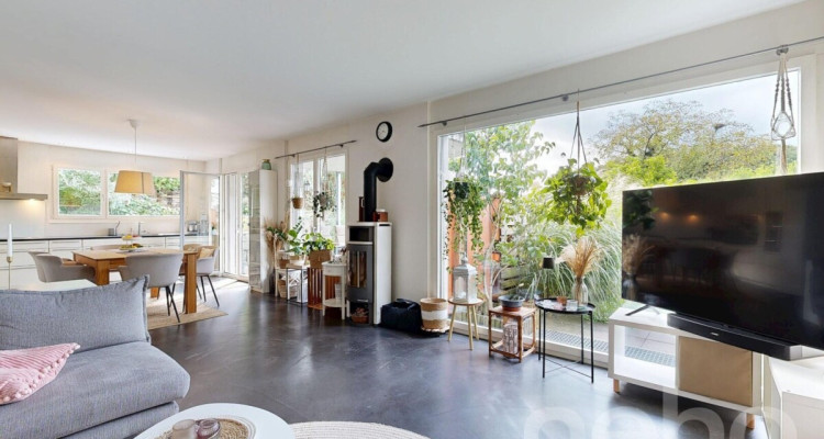 Freistehendes Einfamilienhaus mit Garten und Fernsicht in Biberstein image 2