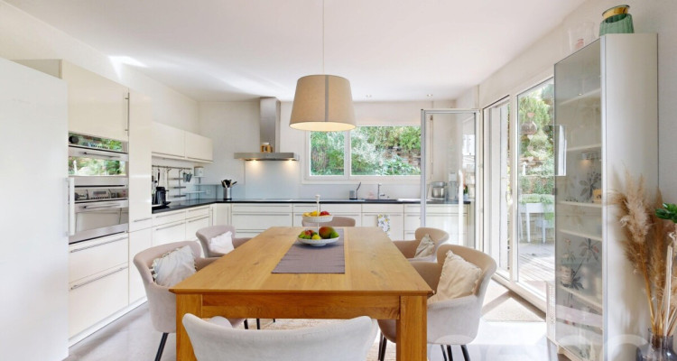 Freistehendes Einfamilienhaus mit Garten und Fernsicht in Biberstein image 10