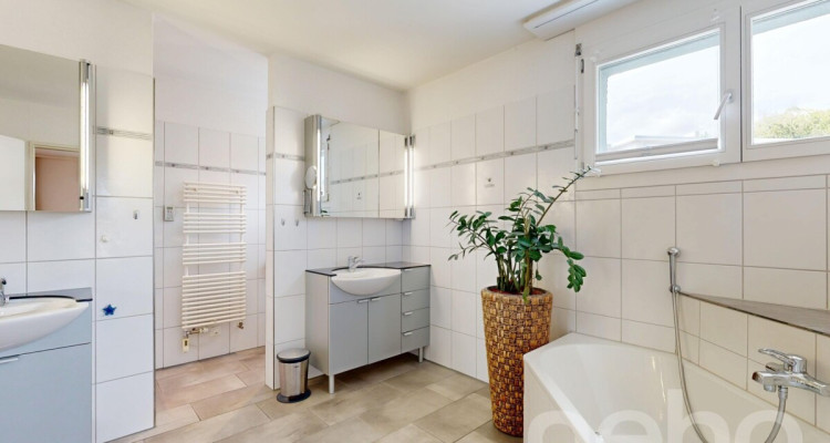 Grosszügige 5.5-Zimmer-Attikawohnung mit Liftzugang und Weitblick image 10