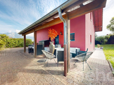 Charmante maison spacieuse avec bel espace extérieur image 3