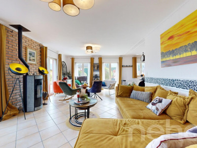 Charmante maison spacieuse avec bel espace extérieur image 4