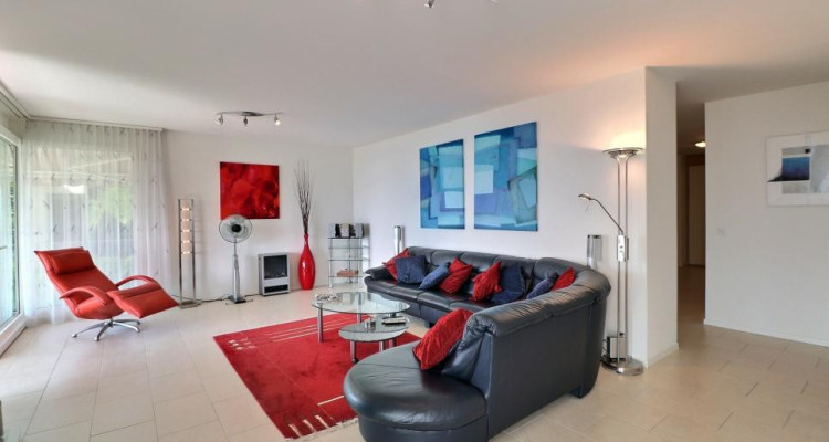 EXCLUSIF - BELLE VUE - CALME - PISCINE image 8