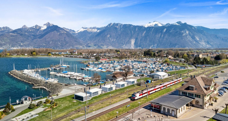 Exclusivité ! Belle bâtisse à rénover face au Lac ! image 7