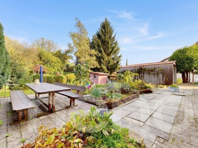 Maison familiale Atypique Rénovée avec jardin et garage indépendant image 8