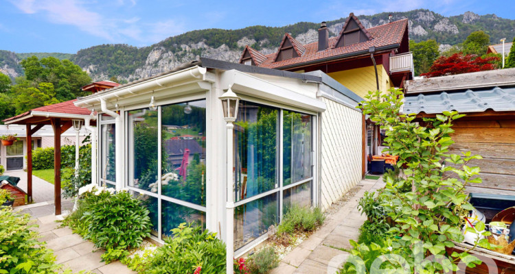 Idyllisches Einfamilienhaus mit Wintergarten und Panoramablick image 3