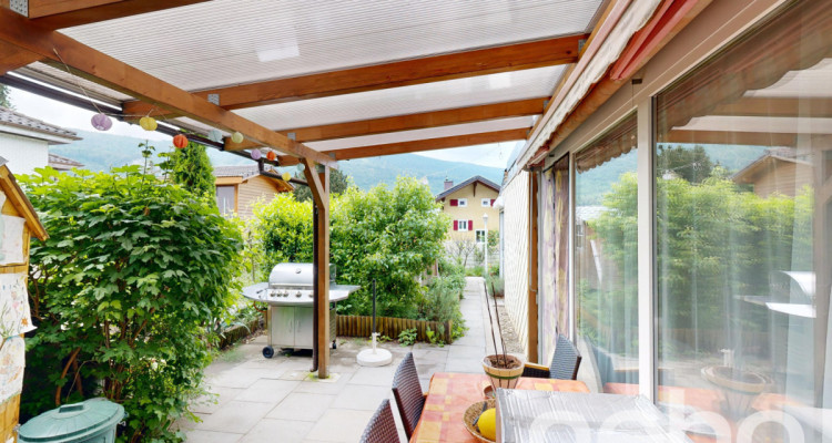 Idyllisches Einfamilienhaus mit Wintergarten und Panoramablick image 9