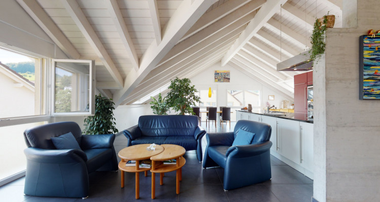 Gepflegte Dachwohnung mit viel Komfort 4.5 Zimmer Dach-WHG image 5