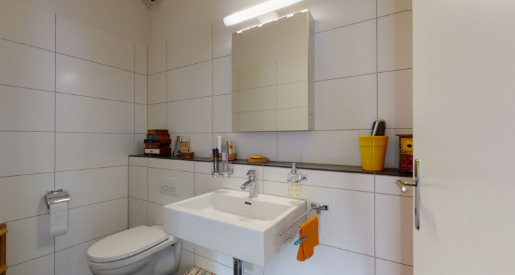 Gepflegte Dachwohnung mit viel Komfort 4.5 Zimmer Dach-WHG image 11