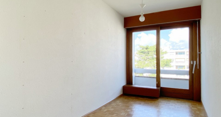 Bel appartement traversant de 5 pièces au Petit-Saconnex  image 7