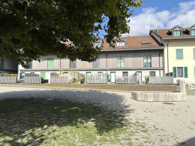 Bel appartement triplex de 3.5 pièces, terrasse image 1