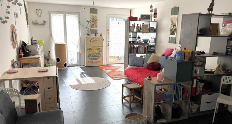 Bel appartement triplex de 3.5 pièces, terrasse image 4