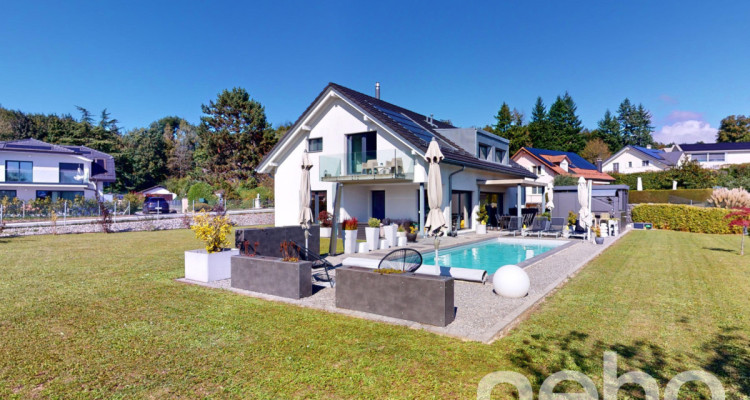 Maison de rêve avec piscine chauffée et vue lac ! image 5