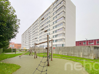 Appartement lumineux avec vue dégagée et emplacement idéal image 3