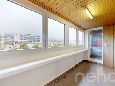Appartement lumineux avec vue dégagée et emplacement idéal image 2