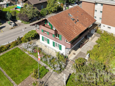 Familienidyll nahe am See - mit viel Platz und Potenzial image 1